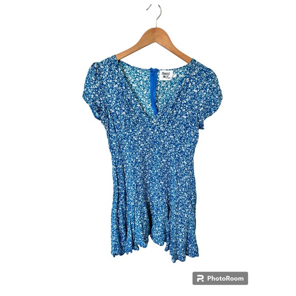 Princess Polly Sting Sundress - Picture 2 of 5